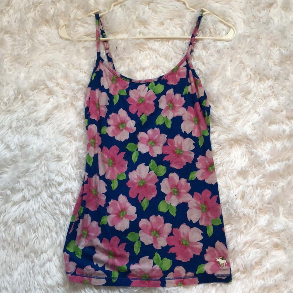 Spaghetti strap Abercrombie tropical tank top.